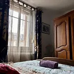Spacious Centre *