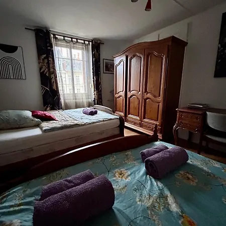 Spacious Centre Appartement Straatsburg
