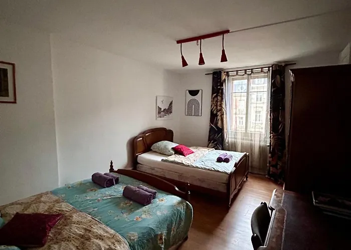 Spacious Centre Appartamento
